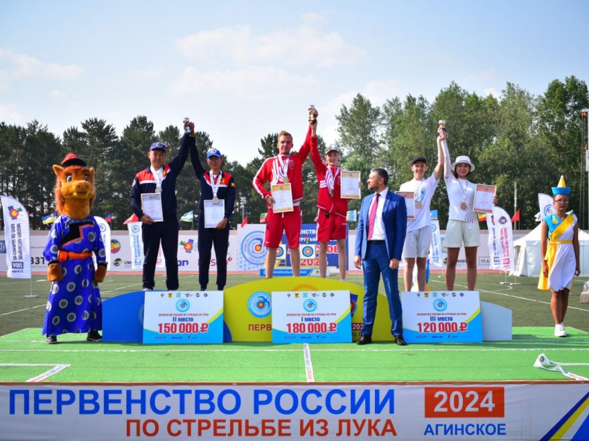 Забайкальцы выиграли 13 медалей на Первенстве России по стрельбе из лука в Агинском